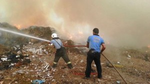 bodrum çöp yangınına anında müdahale (1)