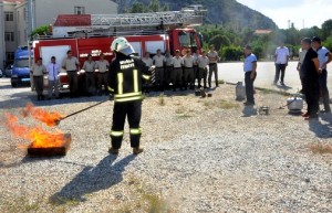 itfaiyeden jandarmaya yangın eğitimi (8)