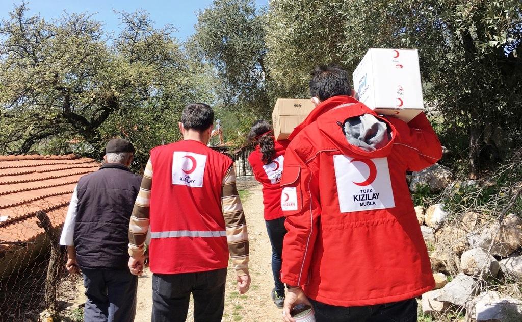 Menteşe Kızılay Ekipleri Sahada