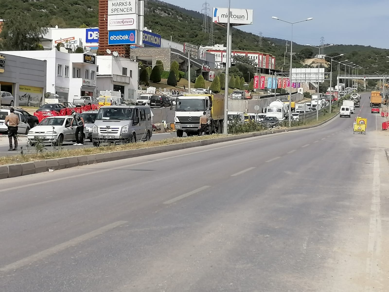 Tam Kapatmada Sıkı Denetim