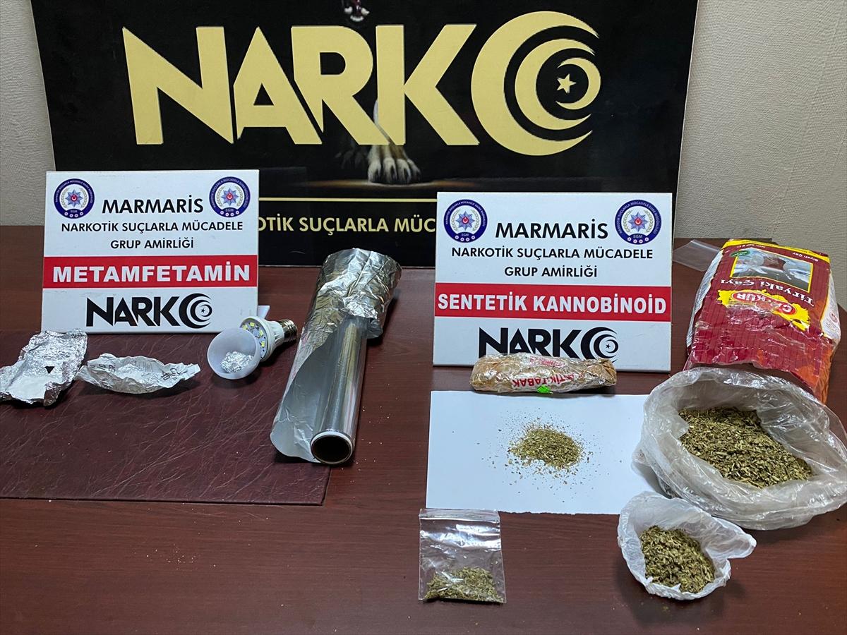 Ampül ve Çay Paketleri Arasına Zulalamışlar