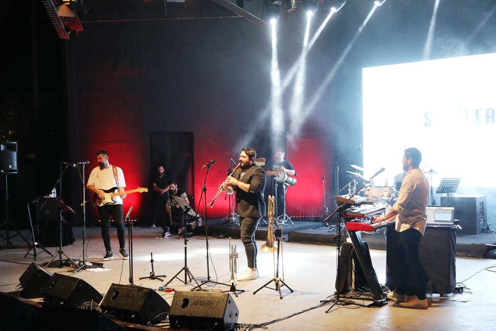 Sakiler'in İlk Halk Konseri