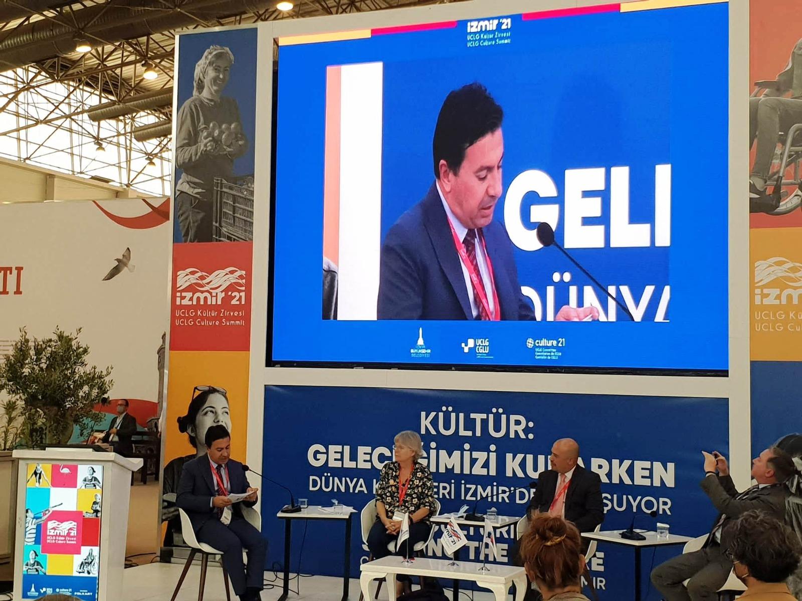 Başkan Aras’ın Konuşması İzmir Kültür Zirvesi’ne Damga Vurdu