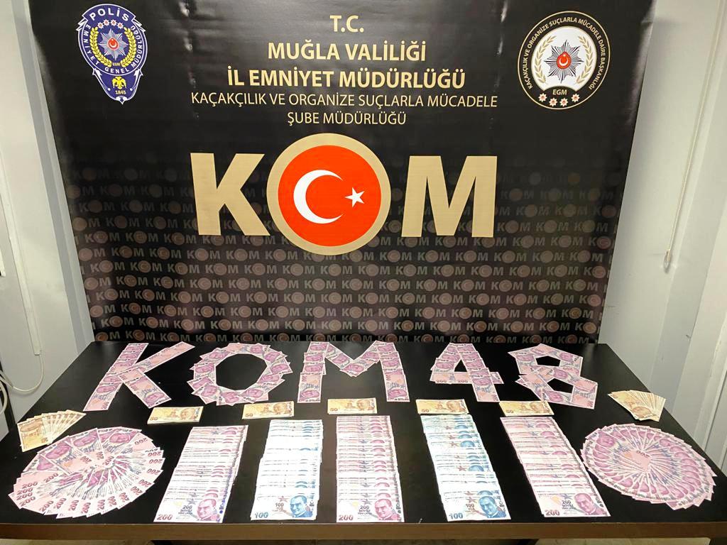 Piyasaya Sahte Para Sürdüler