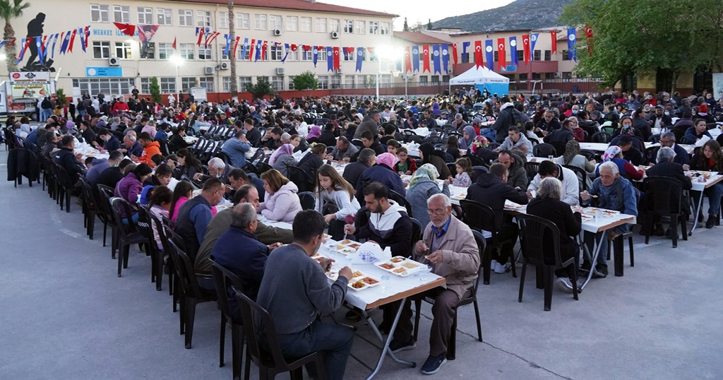 Milas'ta İftar Programları