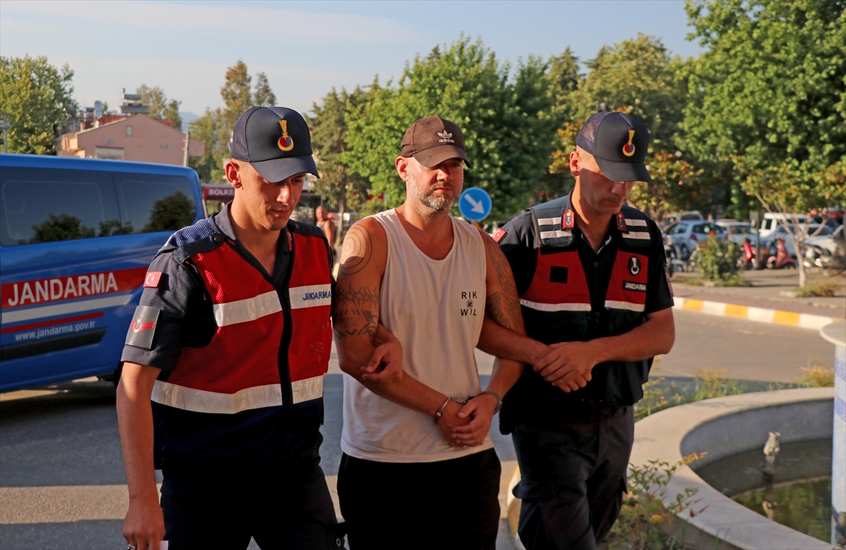 Amerikalılar'ın villada uyuşturucu tezgahı