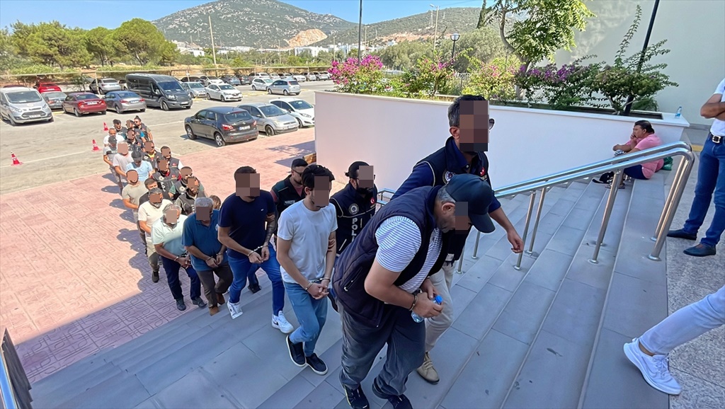 14 Şüpheli Daha Adliyede