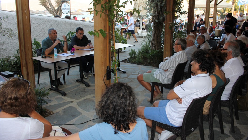Bodrum Mavisi Tadında Söyleşiler