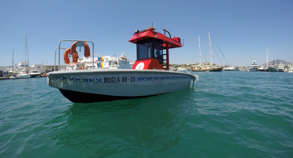 Acil Müdahale Tekneleri Devrede