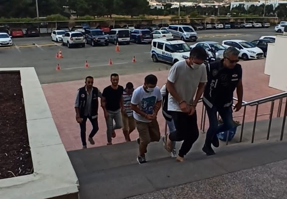 Bodrum'da FETÖ Operasyonları Kararlılıkla Sürüyor