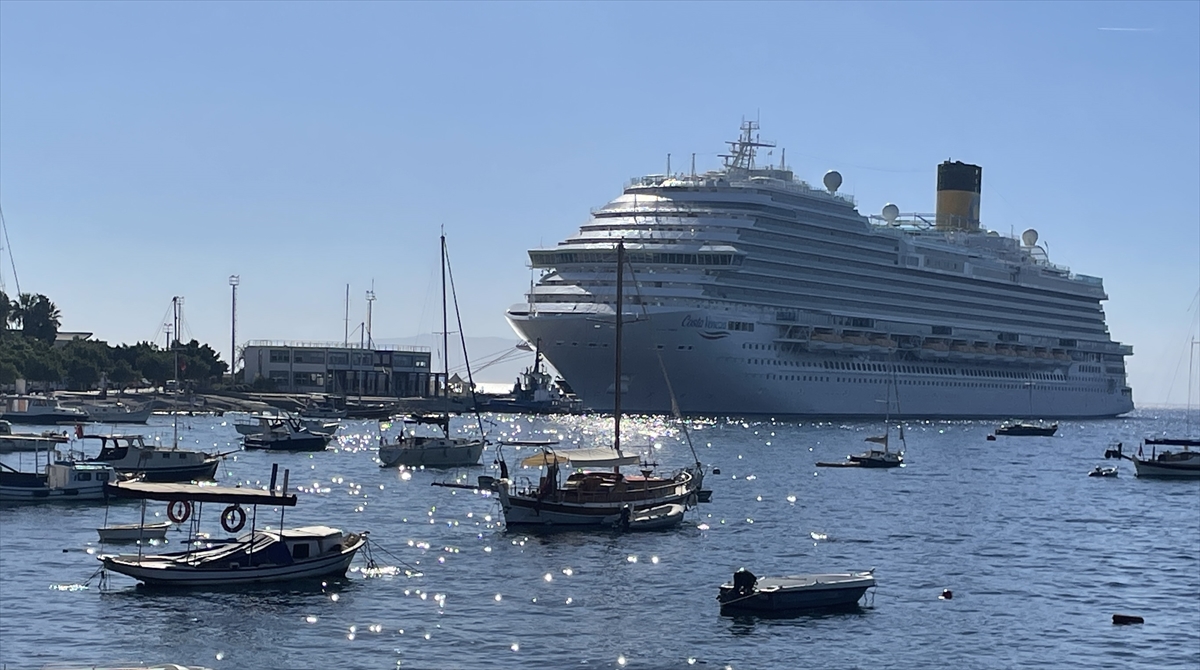 "Costa Venezia" Bodrum'a