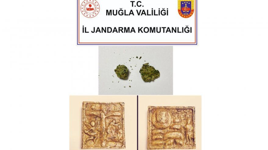 Operasyonda, altın tablet ele geçirildi