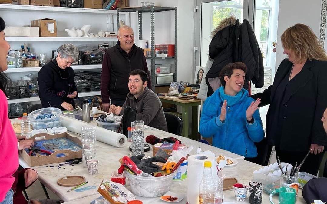 Özdemir Bodrum'da Ziyaretlerde Bulundu