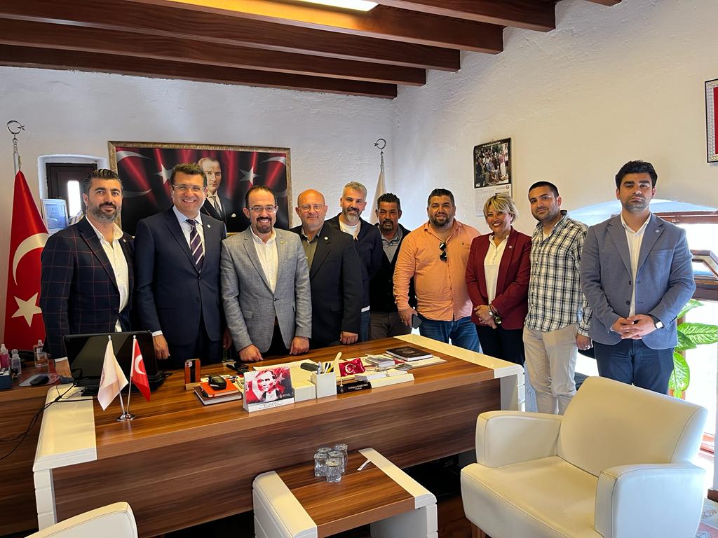 İYİ Parti Milletvekili Adayı Mehmet Tosun, Bodrum’da Oda Başkanlarını Ziyaret Etti