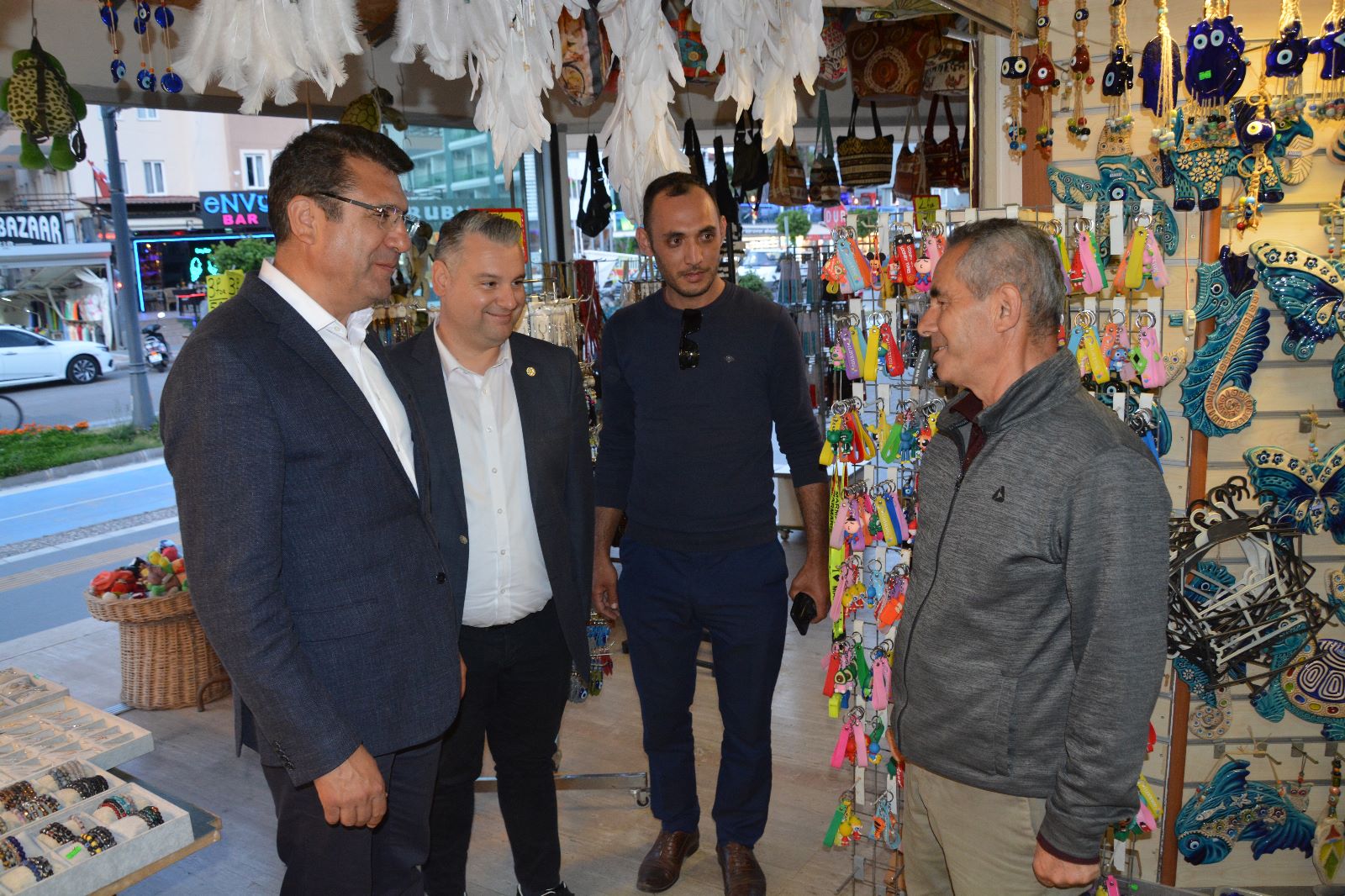 Tosun: “Önce büyükşehir yasası değişecek”