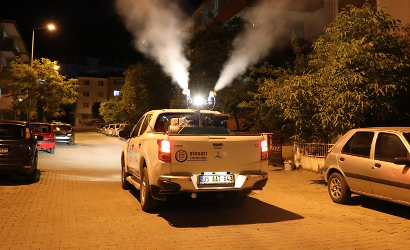 Büyükşehir Ekipleri’nden İlaçlama