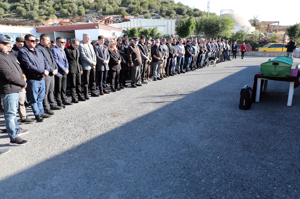 Özsezgin, Son Yolculuğuna Uğurlandı