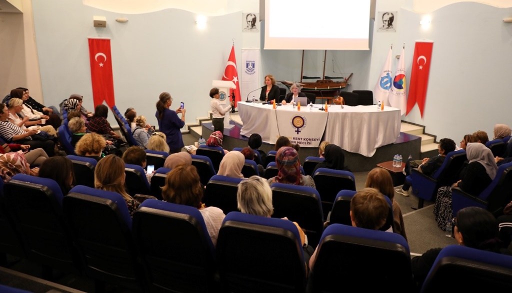 Bodrum Belediyesi’nden “Siyaset Okulu’’ Programı