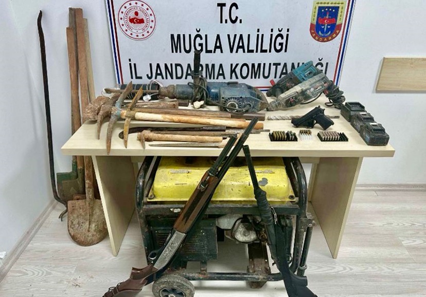 Kaçak Kazı Yaparken Yakalandılar
