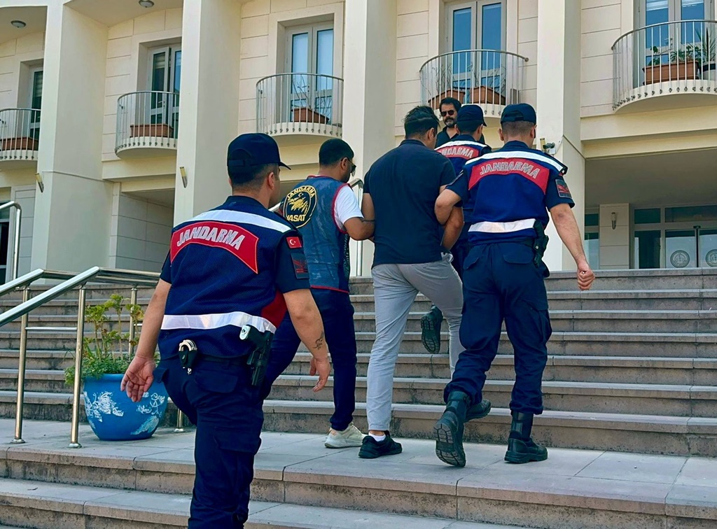 İşletmeyi Soyan Turist Yakalandı