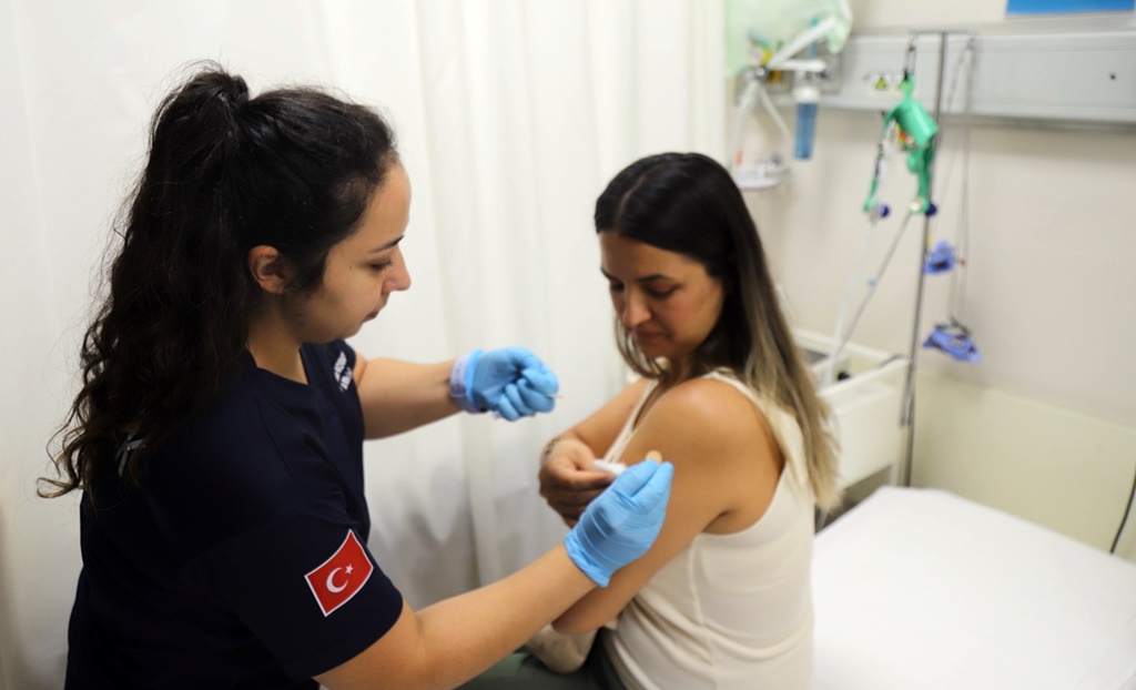 Ücretsiz HPV Aşı Uygulaması Devam Ediyor