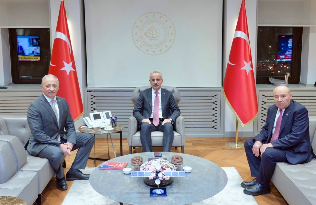 Milletvekilleri Mete ve Otgöz Açıkladı: Yeni Karayolları Yolda