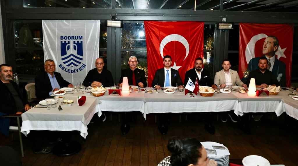 Başkan Mandalinci Basın Mensupları İle Bir Araya Geldi