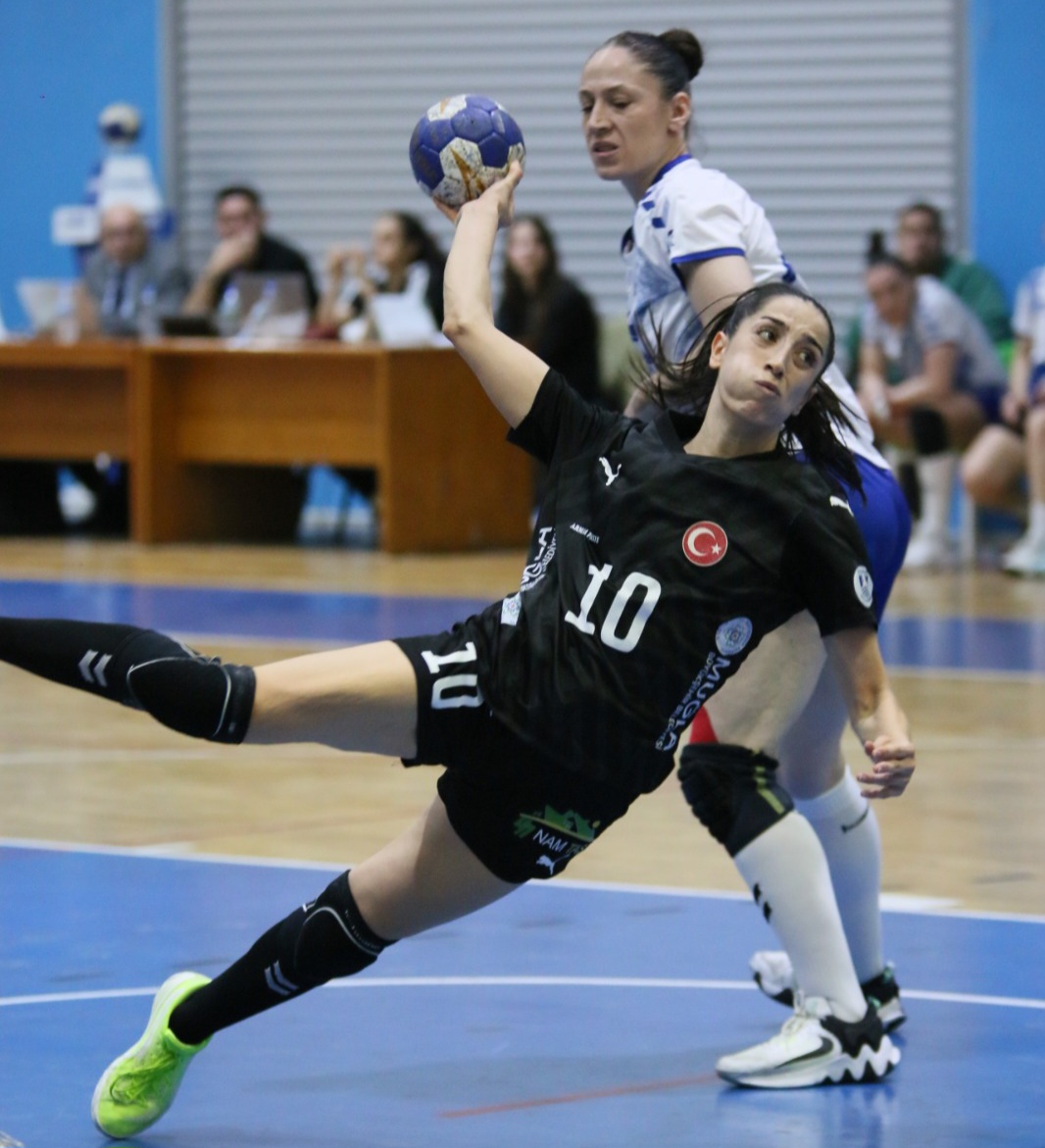 Yalıkavakspor Evinde Hata Yapmadı