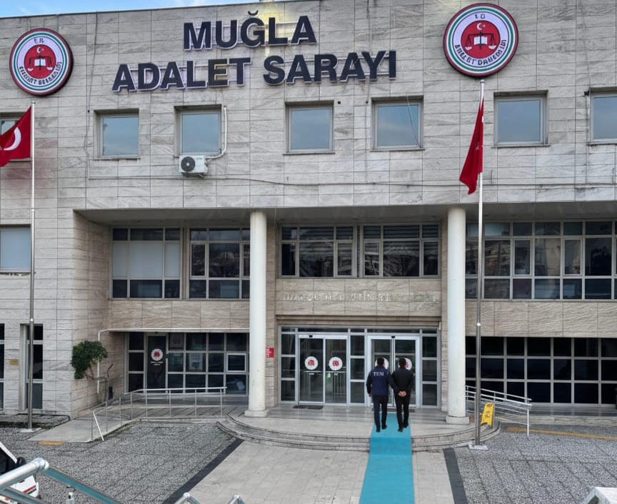 9 Yıldır Aranan Polis Müdürü Yakalandı