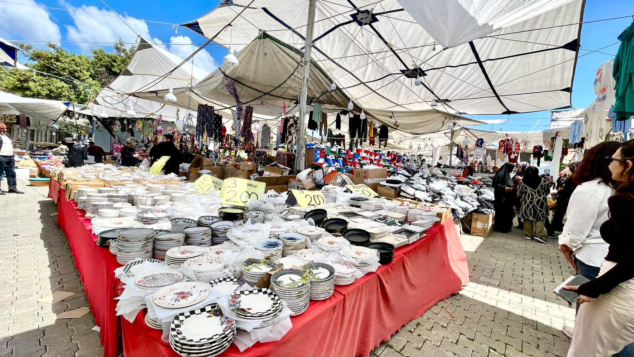 Bodrum'da Sosyete Pazarı