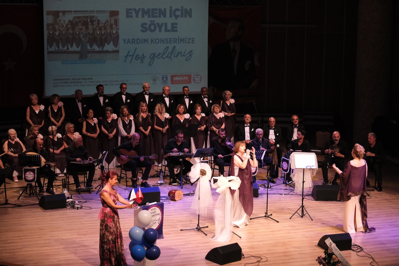 Bodrum’da Eymen İçin Söyle Yardım Konseri Gerçekleşti