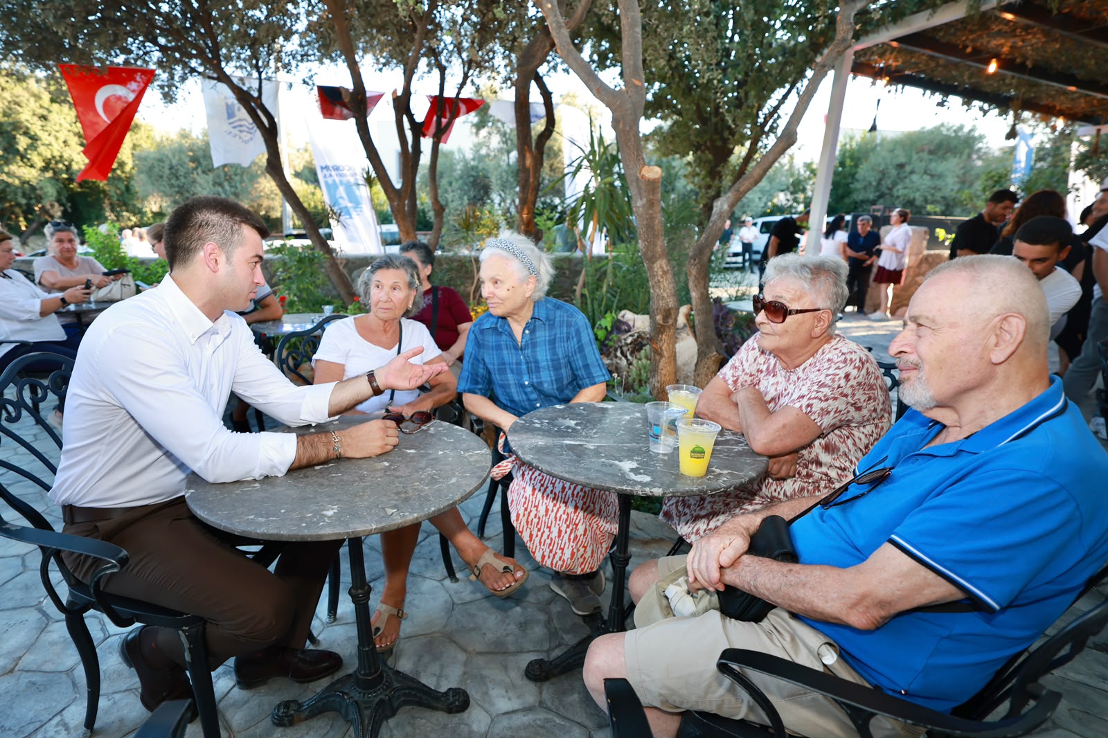 Pînaraltı Emekli Kafe Hizmete Açıldı