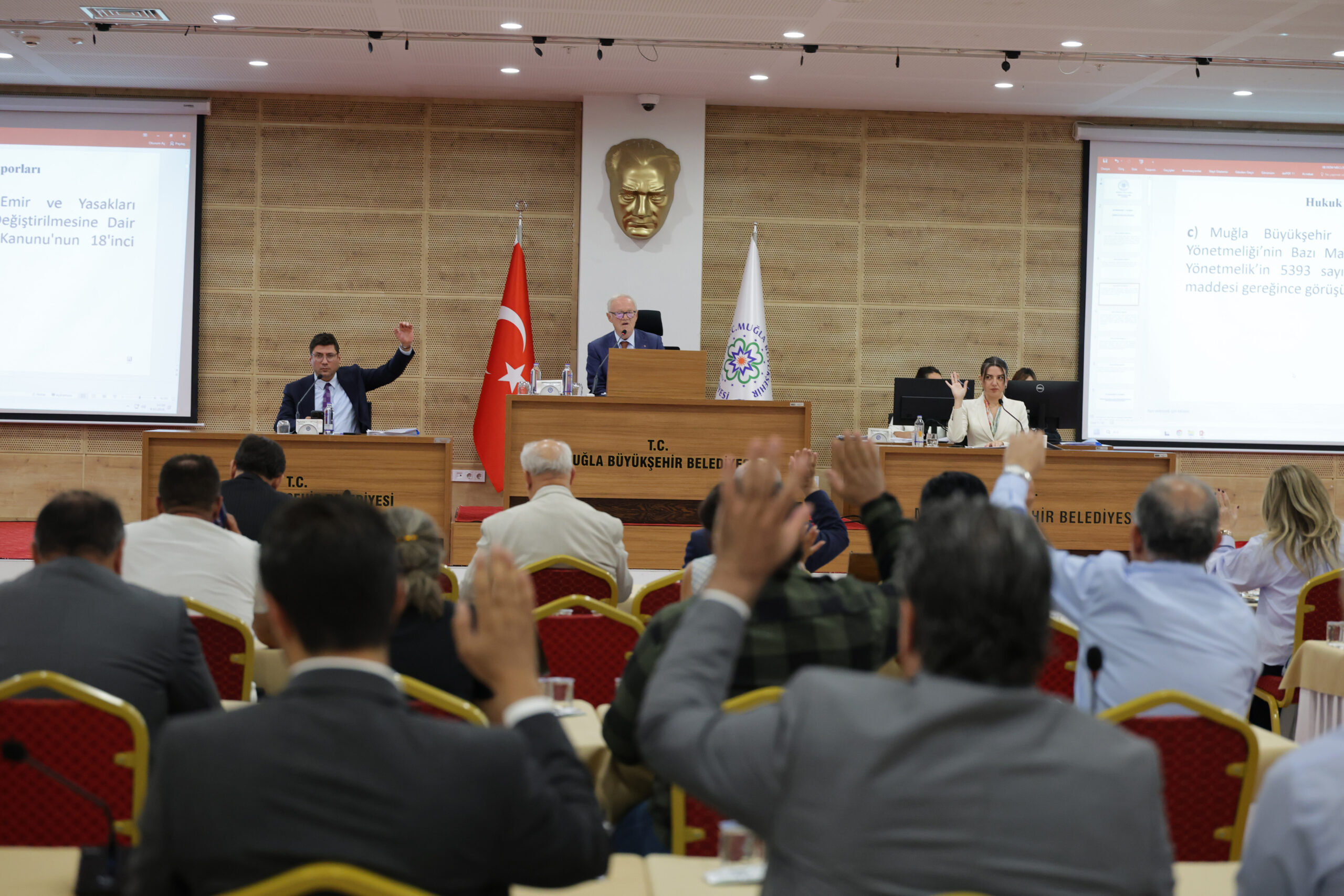 Büyükşehirden Annelere Ücretsiz Ulaşım